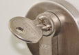 Zylinderschlüssel für Wohnung und Haustür eingeschnitten oder gebohrt